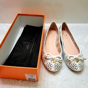 Kate spade flat shoes 7 NIB